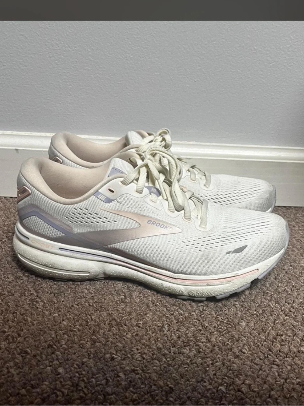 Brooks Women's White and Light Pink Ghost Running Shoes
